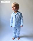 Långärmad pyjamas barn - ljusblå med vita detaljer
