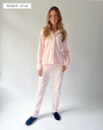 Långärmad pyjamas dam - rosa med vita detaljer